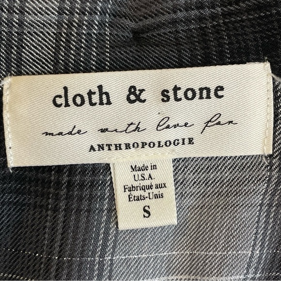 Cloth & Stone Black Gray Plaid Frayed Hem Button Down Shirt Size Small - Picture 2 of 11